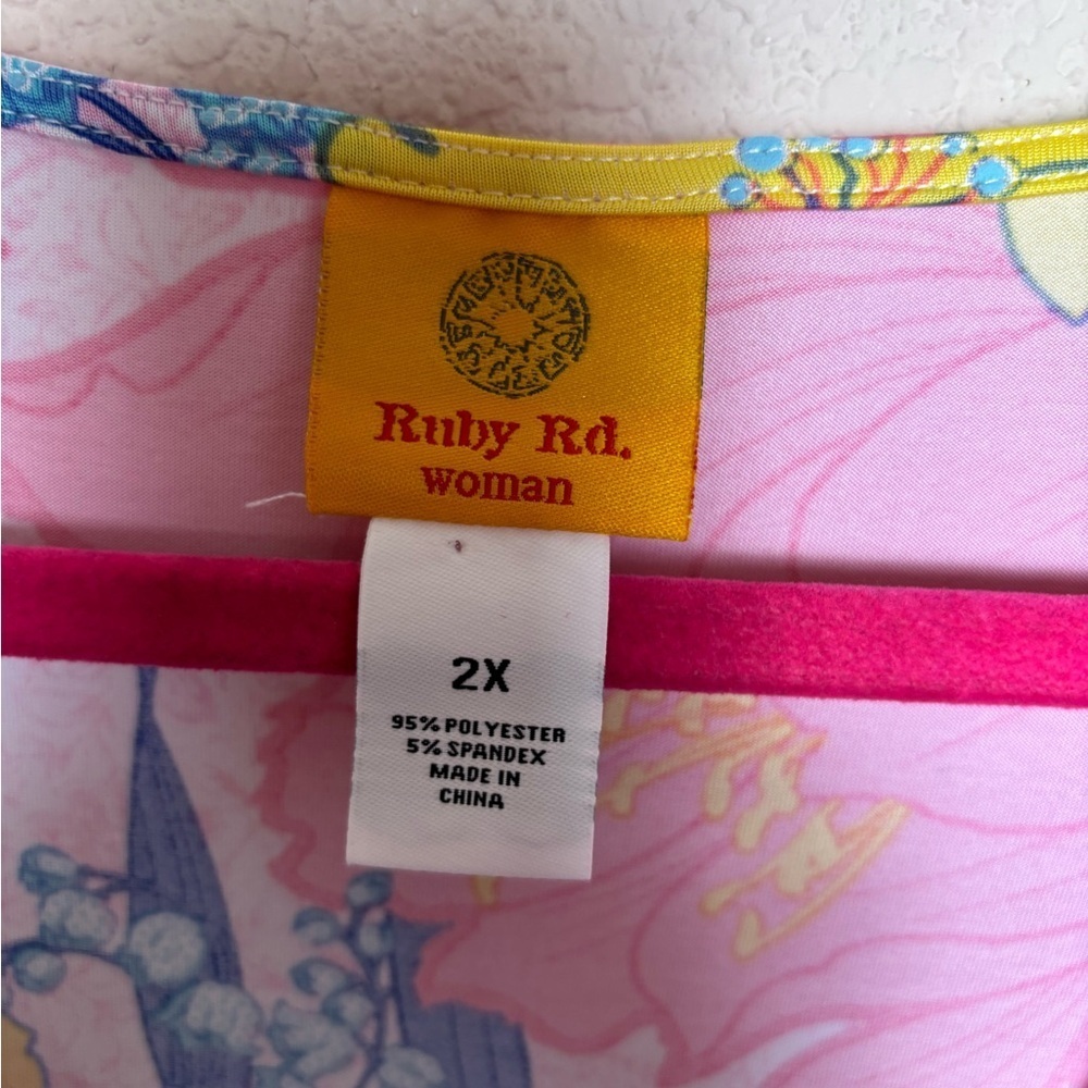 Ruby Rd Pink & White Tropical Flora Puff Print Knot Front 3/4 Sleeve Knit Top 2X - Picture 8 of 9